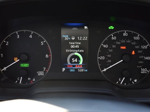 Used 2025 Toyota Corolla LE image 22