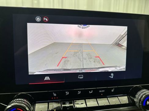 New 2026 GMC Canyon AT4 image 25