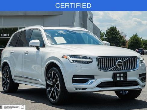 Certified 2023 Volvo XC90 B6 Plus AWD/4WD image 1