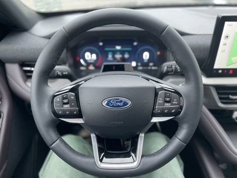 New 2026 Ford Explorer Platinum w/ LUX Leather Package image 22