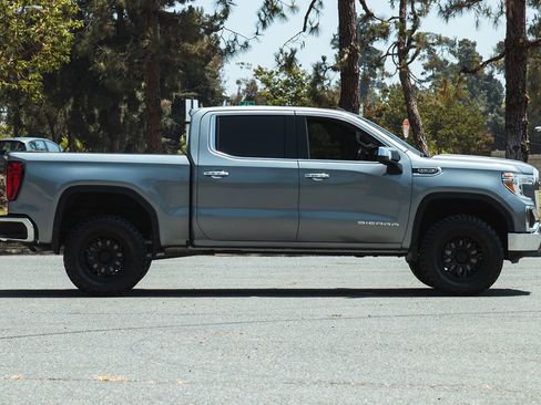 Used 2021 GMC Sierra 1500 SLT image 15