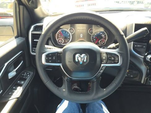Used 2025 RAM 2500 Big Horn AWD/4WD image 16