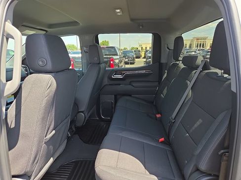 New 2026 Chevrolet Silverado 1500 LT w/ Z71 Off-Road Package AWD/4WD image 8
