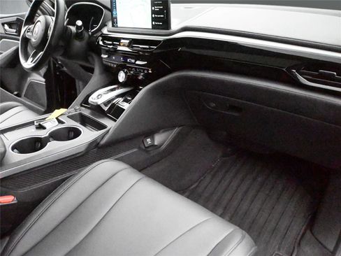 Certified 2025 Acura MDX SH-AWD image 15