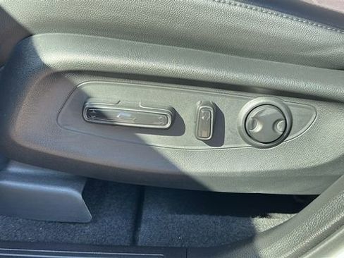 Used 2026 Honda CR-V EX-L image 10