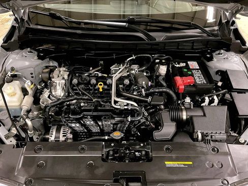 Used 2025 Nissan Altima 2.5 SR image 10