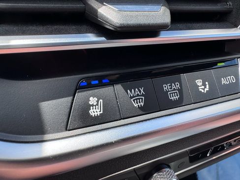 Used 2020 BMW X5 M50i w/ Executive Package AWD/4WD image 30