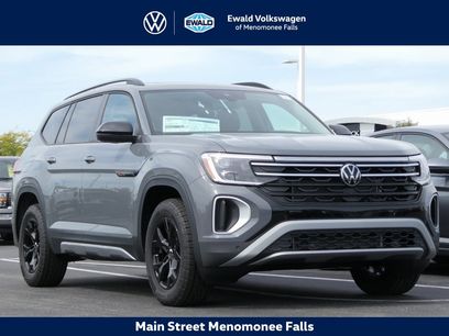 New 2025 Volkswagen Atlas Peak Edition SE