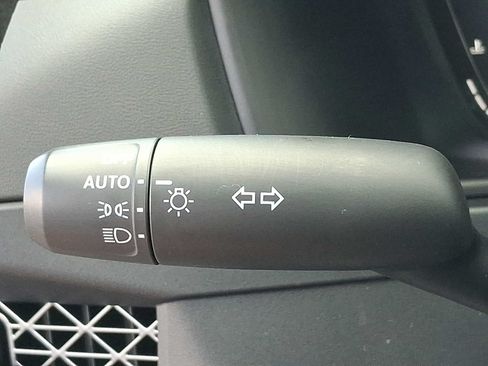 Used 2023 Honda Accord LX image 24