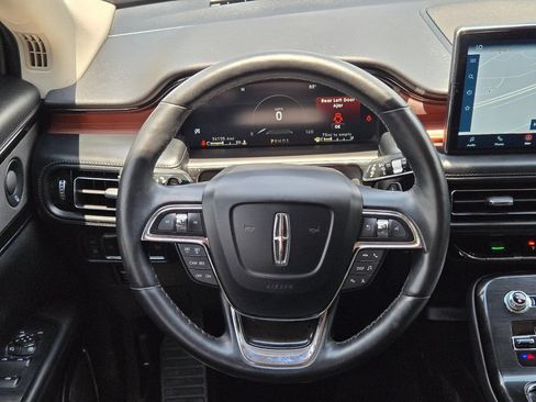 Used 2021 Lincoln Nautilus Reserve AWD/4WD image 18