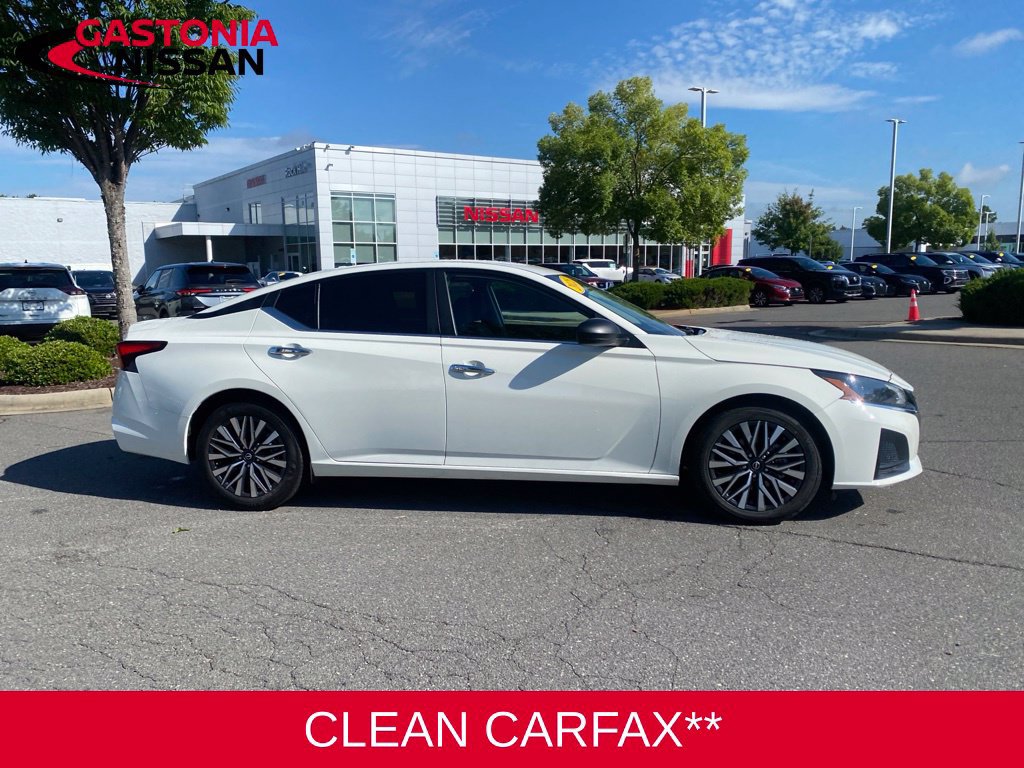 Used 2025 Nissan Altima 2.5 SV FWD image 5