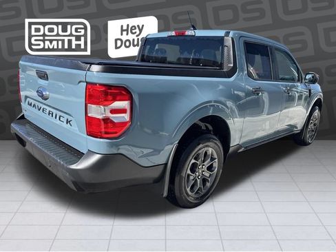 Used 2023 Ford Maverick XLT FWD image 4