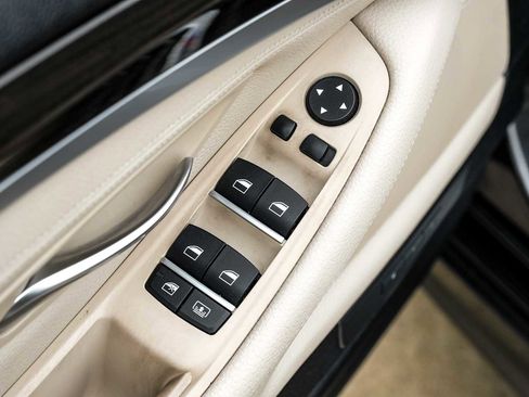 Used 2013 BMW 535i Sedan image 43