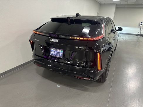 Certified 2025 Cadillac Lyriq Sport w/ LPO, Floor Liner Package image 17