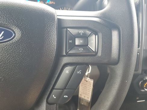Used 2017 Ford F150 XLT AWD/4WD image 19