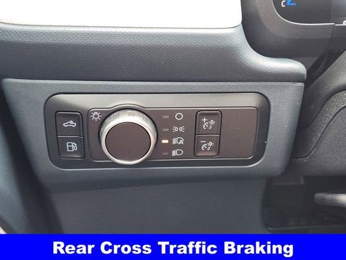 New 2026 Ford Maverick XLT w/ XLT Luxury Package FWD image 22