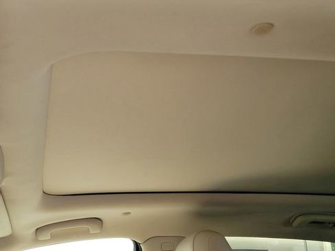 Used 2021 Cadillac XT5 Premium Luxury image 14