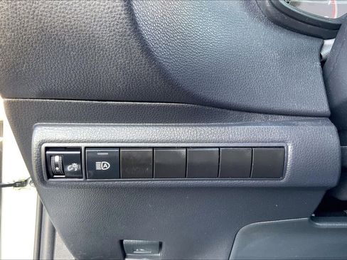 Used 2024 Toyota Corolla LE FWD image 33