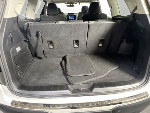 Used 2022 Subaru Ascent Onyx Edition image 25
