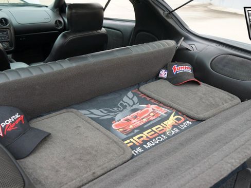 Used 2000 Pontiac Firebird Formula w/ Security Pkg image 20