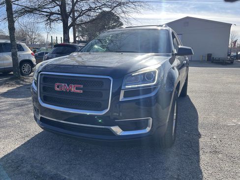 Used 2015 GMC Acadia SLE image 3