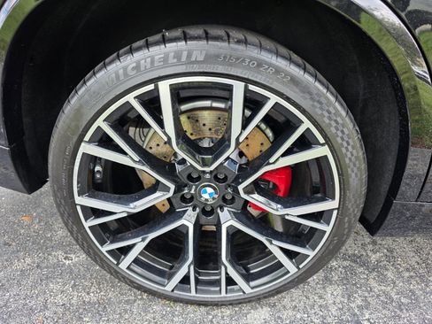 Used 2022 BMW X5 M w/ Executive Package AWD/4WD image 9