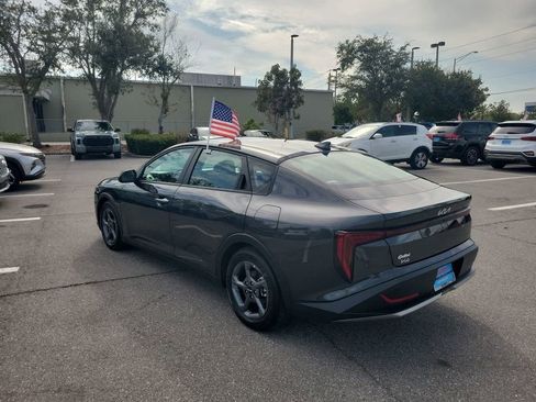 Used 2025 Kia K4 LXS image 13