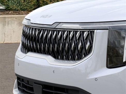 New 2026 Kia Carnival LX image 13