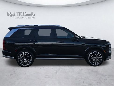 Certified 2026 Hyundai Palisade Calligraphy FWD image 8