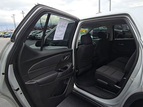Used 2019 Chevrolet Traverse LS image 15