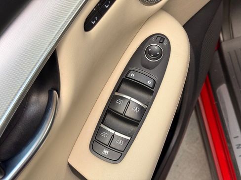 Used 2019 INFINITI QX50 Essential w/ Premium Heat Package image 29