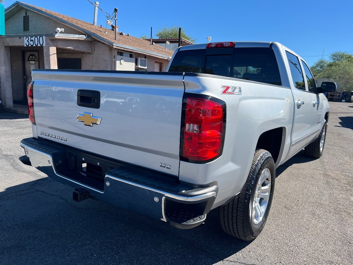 Used 2015 Chevrolet Silverado 1500 LTZ Z71 w/ LTZ Plus Package AWD/4WD image 5