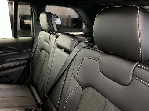 New 2025 Jeep Grand Cherokee 4WD image 20