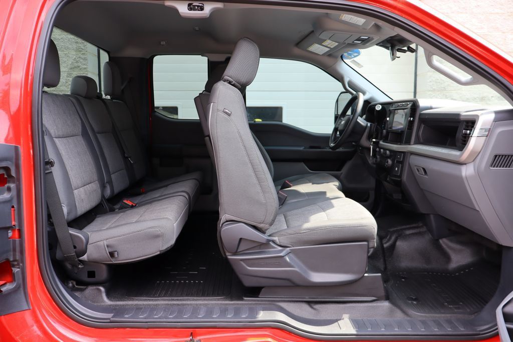Used 2023 Ford F350 XL w/ 360-Degree Camera Package AWD/4WD image 32