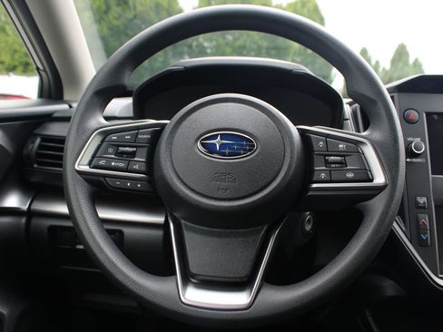 Used 2025 Subaru Impreza 2.0i AWD/4WD image 17