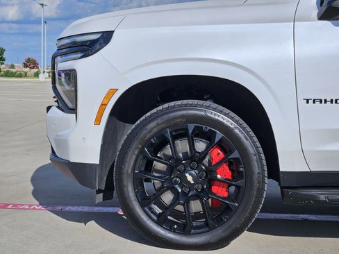 Certified 2025 Chevrolet Tahoe RST w/ Advanced Technology Package AWD/4WD image 13