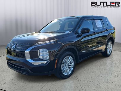 Used 2024 Mitsubishi Outlander ES