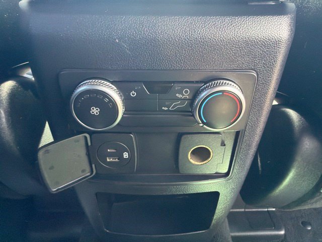Used 2020 Ford Explorer XLT AWD/4WD image 23