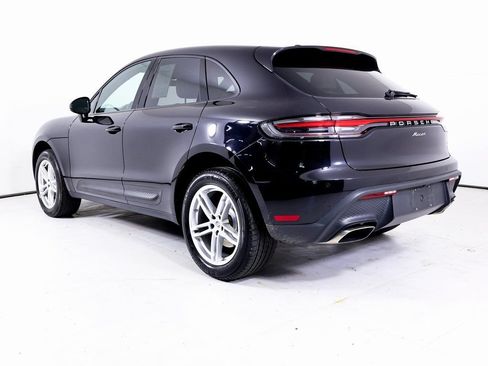 Certified 2026 Porsche Macan AWD/4WD image 3