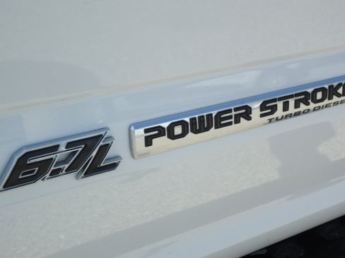 Used 2022 Ford F250 Lariat w/ Tremor Off-Road Package AWD/4WD image 10