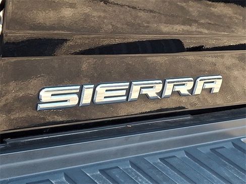Used 2015 GMC Sierra 2500 Denali w/ Duramax Plus Package image 31