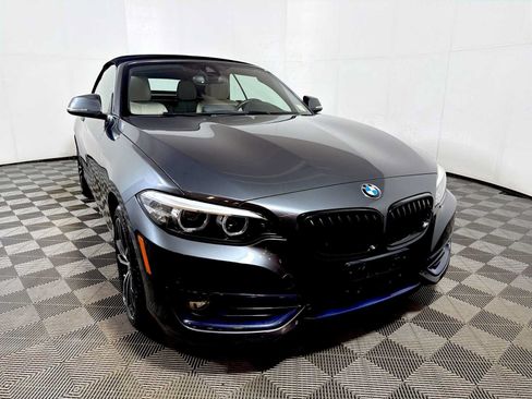 Used 2020 BMW 230i xDrive Convertible w/ Convenience Package AWD/4WD image 2