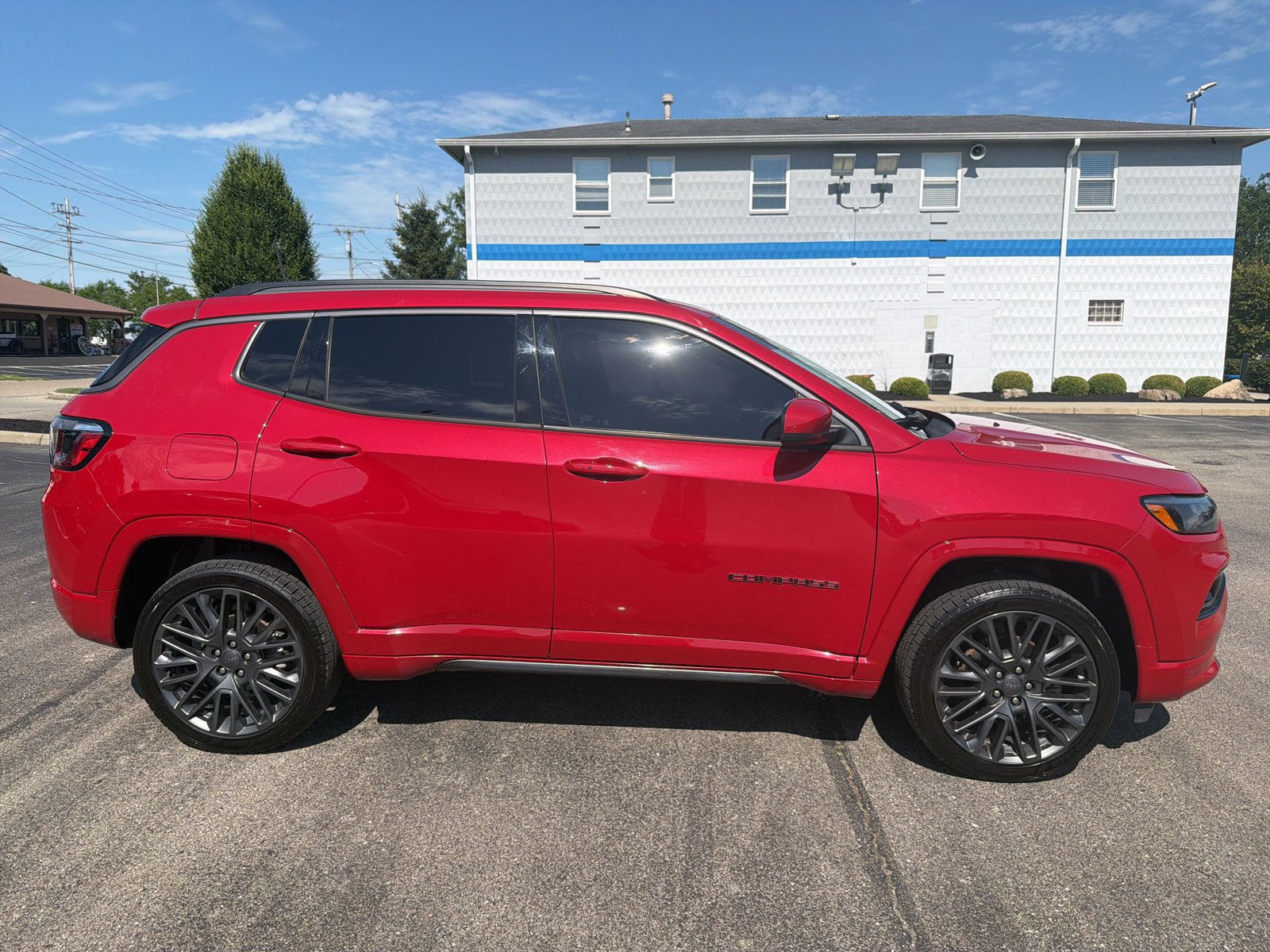 Used 2022 Jeep Compass Limited AWD/4WD image 6