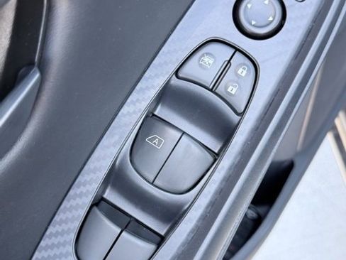 New 2025 Nissan Sentra S image 21