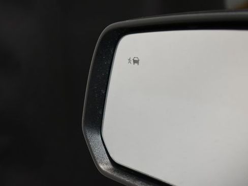Certified 2023 Chevrolet Traverse RS AWD/4WD image 34