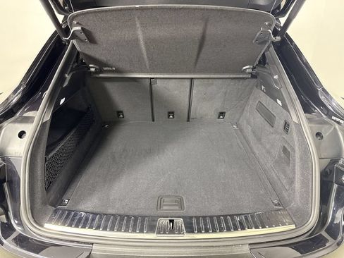 Certified 2022 Porsche Cayenne Coupe AWD/4WD image 20