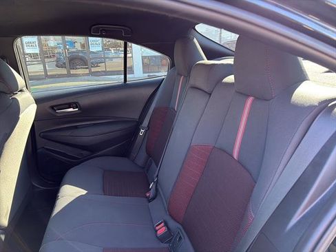 Used 2024 Toyota Corolla SE image 12
