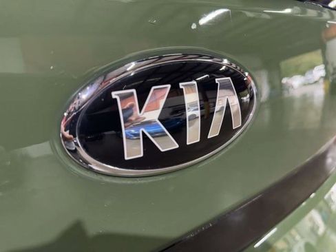 Used 2021 Kia Soul X-Line FWD image 18