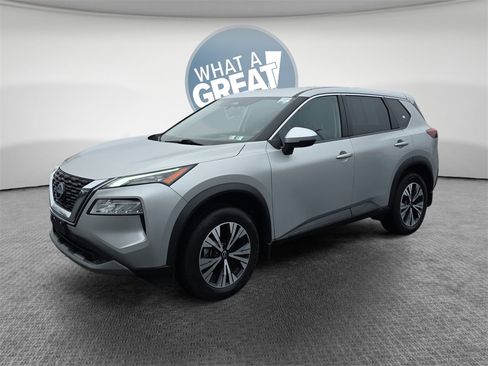 Used 2023 Nissan Rogue SV image 8