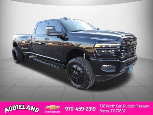 Used 2025 RAM 3500 Laramie image 3
